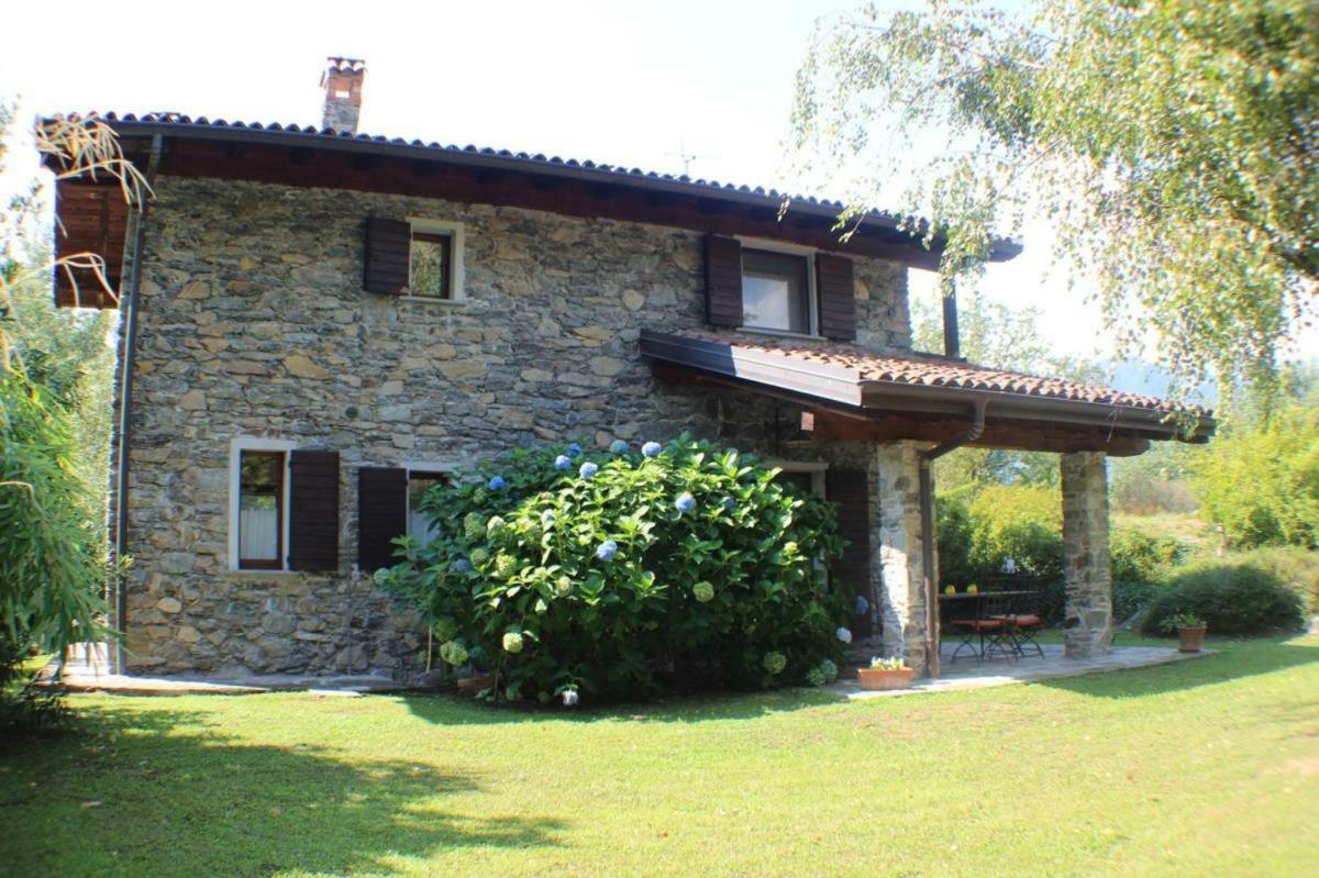Villa Erica Con Piscina Privata Sul Lago Di Como Колико Екстериор снимка